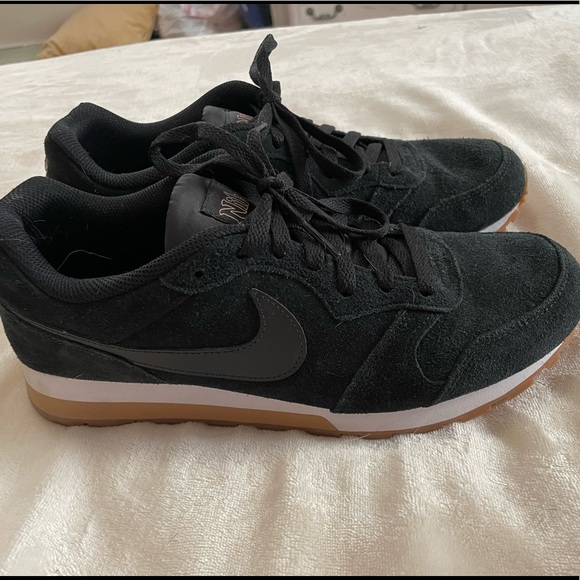 Nike sneakers - Picture 7 of 14